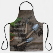 "CARING IS NURTURING FOR YOUNG SEEDLINGS"-ontwerpe Schort (Voorkant)