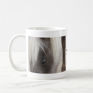 Carley, mini filly koffiemok