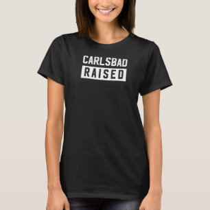 Carlsbad groeide op in Californië als thuisstad va T-shirt