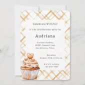 Carmel Cream Hearts Cupcake Verjaardag Kaart (Voorkant)