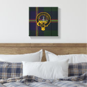Carmichael Scottish Crest en Tartan Canvas print (Insitu (Slaapkamer))
