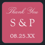 Carmine Magenta Wedding Favor Bedankt Sticker<br><div class="desc">Carmine Magenta Wedding Favor Bedankt Sticker,  personaliseer je met initialen van het stel en de datum van de bruiloft,  met behulp van de online personalisatie sjabloon voordat je bestelt. Een stijlvolle sticker met elegante witte tekst op een mooie karmijnschaduw van magenta.</div>