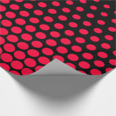 Carmine Red Polka Dot Modern Black Cadeaupapier (Hoek)