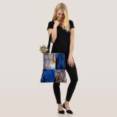 carnavalborst tote bag (Op model)