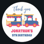 Carnival Train for Kids Birthday Party Favor Ronde Sticker<br><div class="desc">Kute party gunsten voor kinderen,  jongens of meisjes die trainen en spoorwegen. Ideaal voor kinderen op verjaardagsfeestje,  feestvieren en dankjewel op het label. U kunt de tekst voor baby shower of andere gelegenheid en partij ook aanpassen.</div>