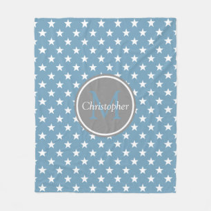 Carolina Blue en Dove Grey Stars Monogram Fleece Deken