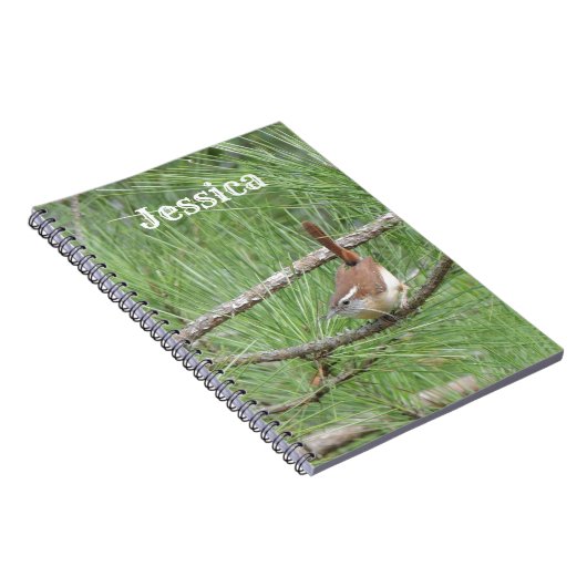 Carolina Wren in Pine Tree Notitieboek (Rechterzijde)