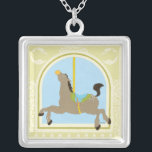 Carousel Horse van June Erica Vess Zilver Vergulden Ketting<br><div class="desc">Gallip op de grove manier rond met deze carrouselpaardenfoto van June Erica Vess! Het paard heeft zijn leven teruggegooid in genot,  klaar om nog een kind voor een centrifuge te dragen. Bestel vandaag uw exemplaar!</div>