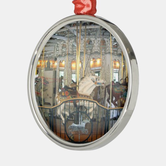 Carousel Ornament (Links)