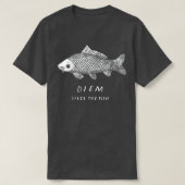 carp diem sieze the fish funny carpe diem  fishing t-shirt (Design voorkant)