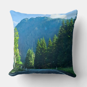 Carpatische Bosweg – Roemeense Bergprint Kussen