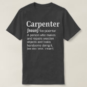 Carpenter Handsome Person die werkt met hout Funny T-shirt (Design voorkant)