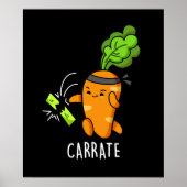 Carrate Funny Carrot Karate Pun Dark BG Poster (Voorkant)