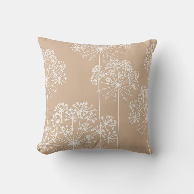 Carrot Flower Silhouette Soft Beige Throw Pillow Kussen (Voorkant)