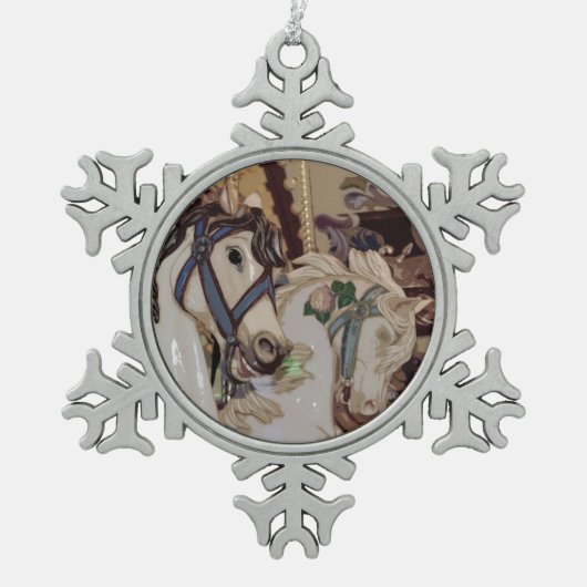 Carrouselpaarden ontwerpen voetwerpversiering tin sneeuwvlok ornament (Voorkant)