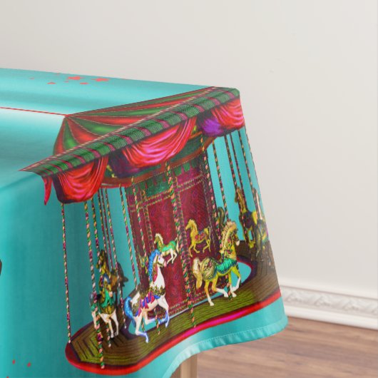 Carrouselpaarden op blauw tafelkleed (Voorbeeld)