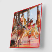  carrouselpaarden op een grove manier rondgaan vierkante klok (Hoek)