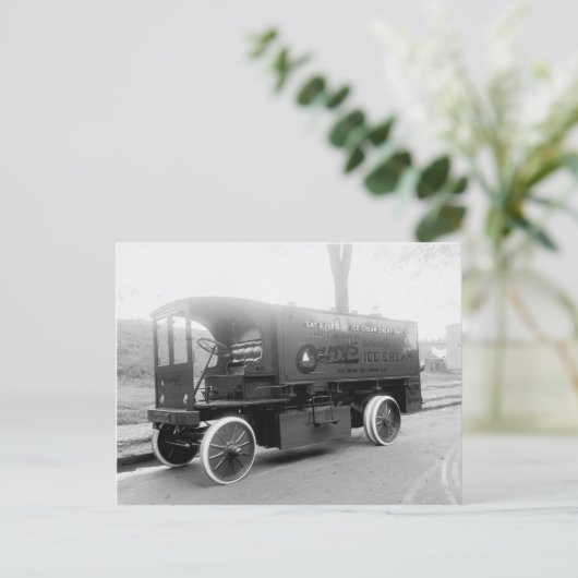 Carry's ijsklok briefkaart (Staand voorkant)