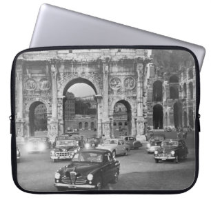 Cars & antieke monumenten Rome Italië Laptop Sleeve