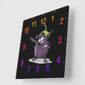 Cartoon aubergine met grote ogen groen haar 2 vierkante klok (Hoek)