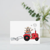 Cartoon boer die een rode trekker bestuurt briefkaart (Staand voorkant)