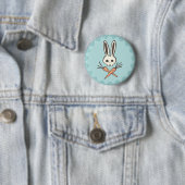 Cartoon Bunny Skull en Crossbones Button (In situ)