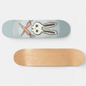 Cartoon Bunny Skull en Crossbones Skateboard (Horizontaal)