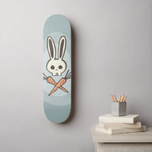 Cartoon Bunny Skull en Crossbones Skateboard
