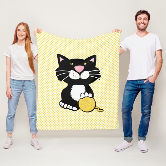 Cartoon Cat op Polka Dot Fleece Deken (In situ)