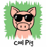 Cartoon Clip Art Cool Pig met zonnebril Staand Fotobeeldje<br><div class="desc">Cartoon knipt kunst met een glimlachend roze varken met een coole zonnebril. Hij heeft zijn schoppen en een grote grin.</div>