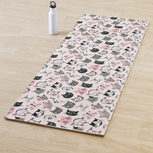 Cartoon Cute Kitten Faces Yogamat (In situ)