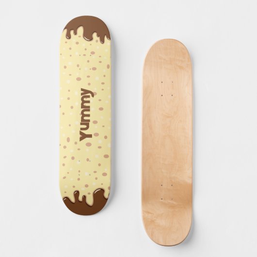 Cartoon druiptaart met naam persoonlijk skateboard (Voorkant)