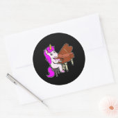 Cartoon eenhoorn pianospelen ronde sticker (Envelop)
