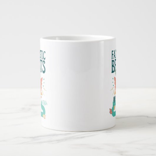 Cartoon Fantastic Beasts Emerge From Suitcase Grote Koffiekop (Voorkant)