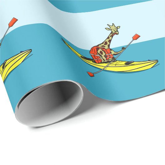 Cartoon Giraffe in een zee kajak Cadeaupapier (Rol Hoek)