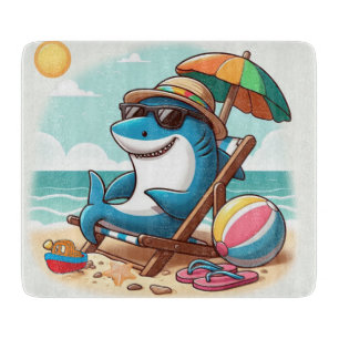 Cartoon haai op het strand snijplank