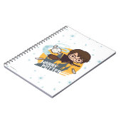 Cartoon Harry and Hedwig Flying Past Hogwarts Notitieboek (Linkerzijde)