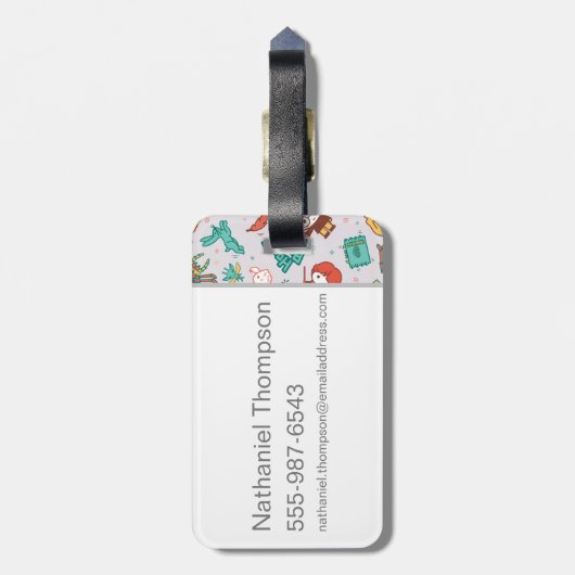 Cartoon HARRY POTTER™ Creaters & Spells Patroon Bagagelabel (Achterkant verticaal)