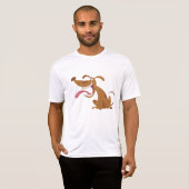 Cartoon hond met grote glimlach en tong uit t-shirt (Voorkant volledig)