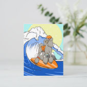 Cartoon hond poedel surfen briefkaart (Staand voorkant)