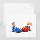 Cartoon jongen en meisje in Bumper Cars Briefkaart (Voorkant / Achterkant)