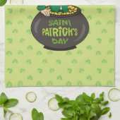 Cartoon kabouter in een gouden pot met een pint theedoek (Gevouwen)