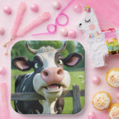 Cartoon Koe peering over een hek Papieren Bordje (Feest)