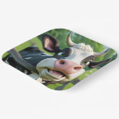 Cartoon Koe peering over een hek Papieren Bordje (Gebogen)