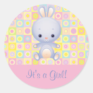 Cartoon konijn Het is een Girl Birth Announcement Ronde Sticker