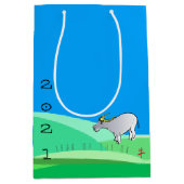 Cartoon Landschap Ox Chinees nieuwjaar Zodiac MGB Medium Cadeauzakje (Voorkant)