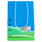 Cartoon Landschap Ox Chinees nieuwjaar Zodiac MGB Medium Cadeauzakje (Achterkant)