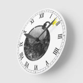 Cartoon Letterpress Style Bomb Ronde Klok (Hoek)