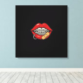 Cartoon Lips Sticker met Braces & Piercing Canvas Afdruk (Insitu (Houten vloer))