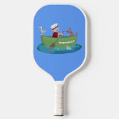 Cartoon met een staartjongen en een hondenroeiboot pickleball paddle (Achterkant)